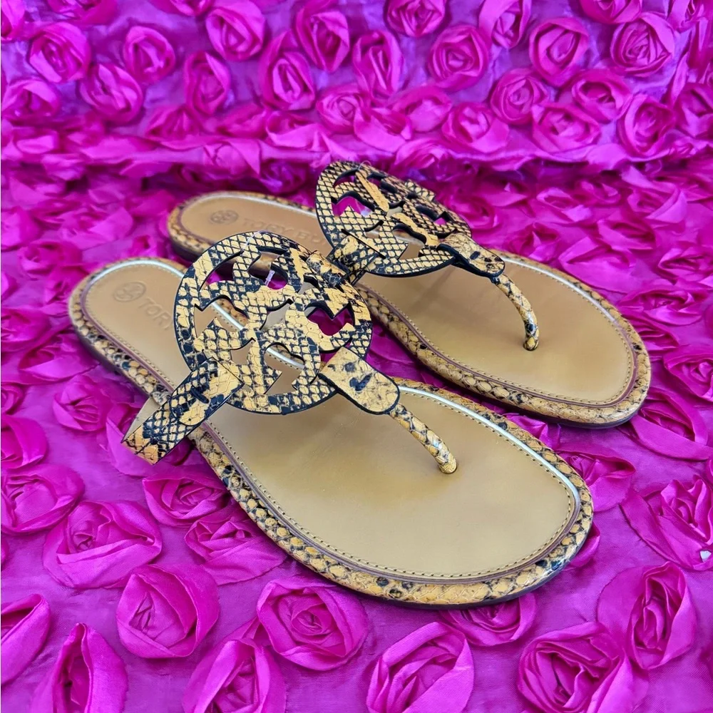 Tory Burch MILLER SANDAL, EMBOSSED LEATHER